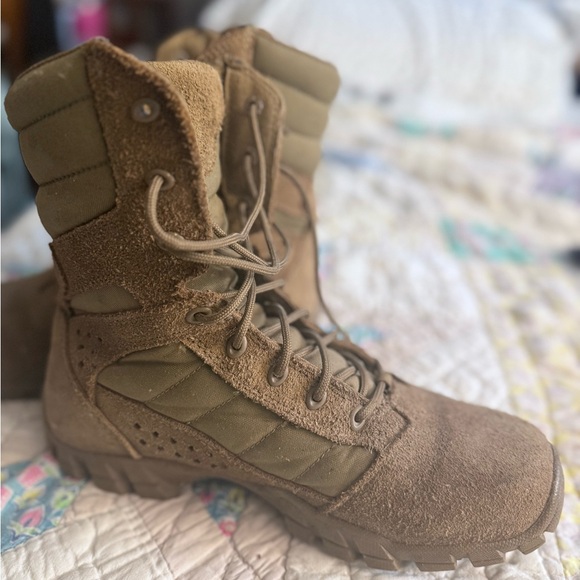 Bates Tan Tactical Boots